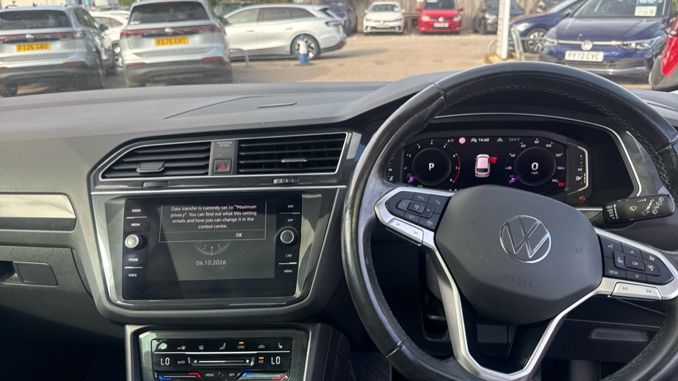 Volkswagen Tiguan 1.5 TSI 150 Elegance 5dr DSG Petrol Estate - Image 9