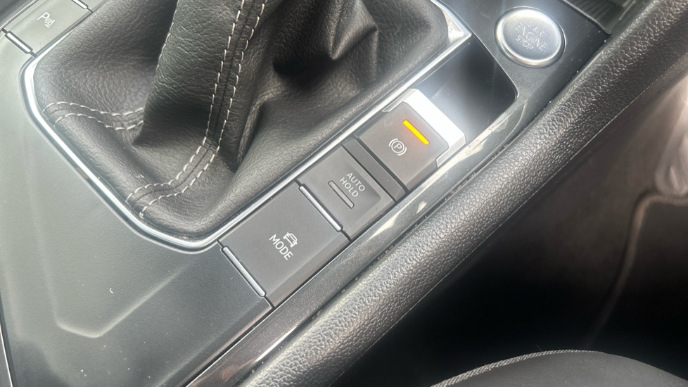 Volkswagen Tiguan 1.5 TSI 150 R-Line Edition 5dr DSG Petrol Estate - Image 27