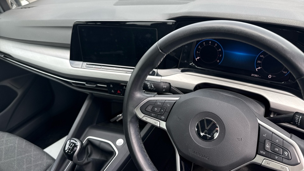 Volkswagen Golf 1.5 TSI 150 Life 5dr Petrol Hatchback - Image 10