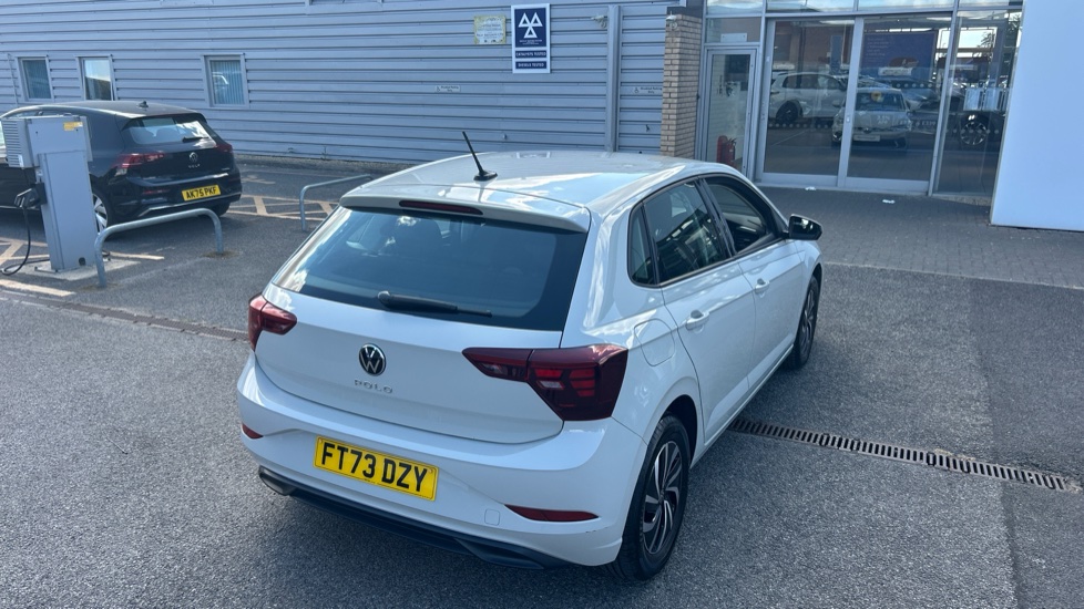 Volkswagen Polo 1.0 TSI Life 5dr Petrol Hatchback - Image 24