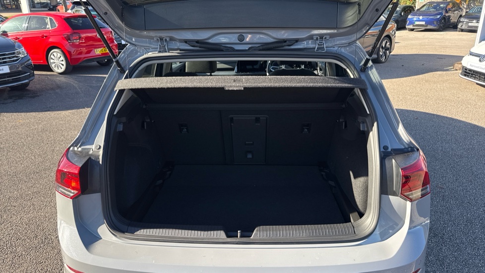 Volkswagen Golf 1.5 TSI Style Edition 5dr Petrol Hatchback - Image 20