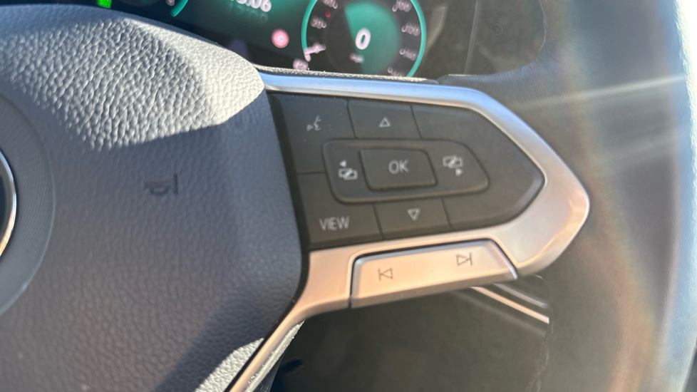 Volkswagen Golf 1.5 TSI Style Edition 5dr Petrol Hatchback - Image 22