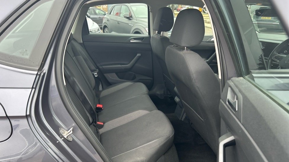 Volkswagen Polo 1.0 TSI Life 5dr Petrol Hatchback - Image 30