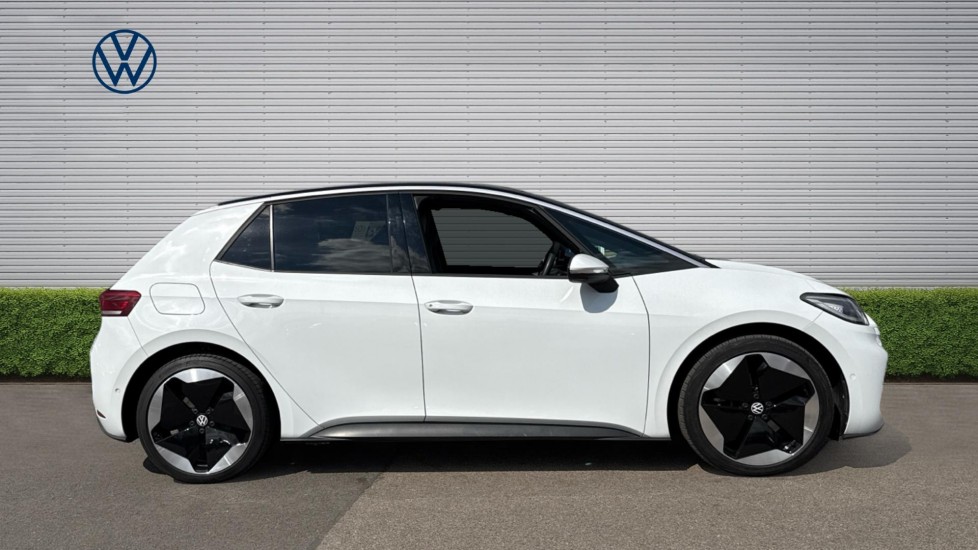 Volkswagen ID.3 150kW Pro Launch Edition 3 58kWh 5dr Auto Electric Hatchback - Image 4