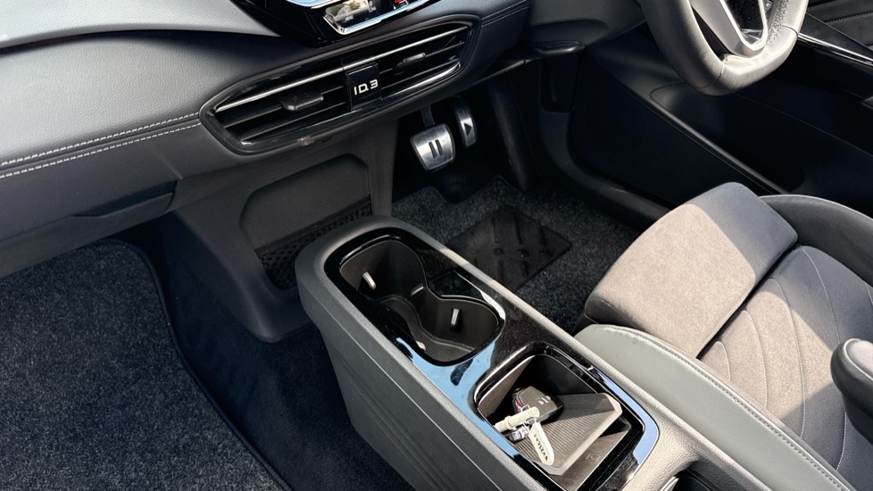 Volkswagen ID.3 150kW Pro Launch Edition 3 58kWh 5dr Auto Electric Hatchback - Image 14