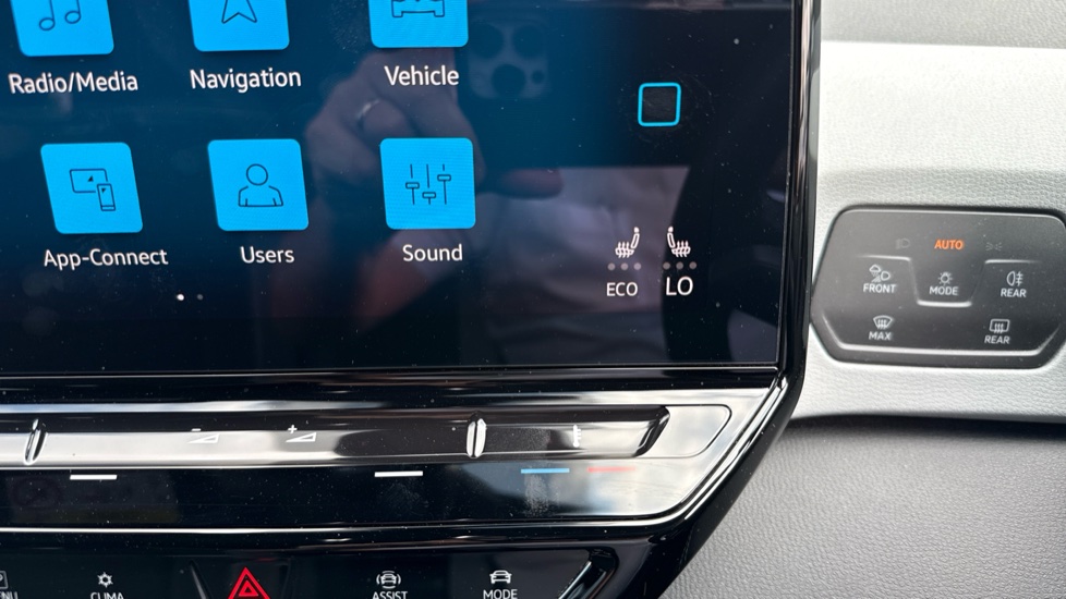 Volkswagen ID.3 150kW Pro Launch Edition 3 58kWh 5dr Auto Electric Hatchback - Image 22