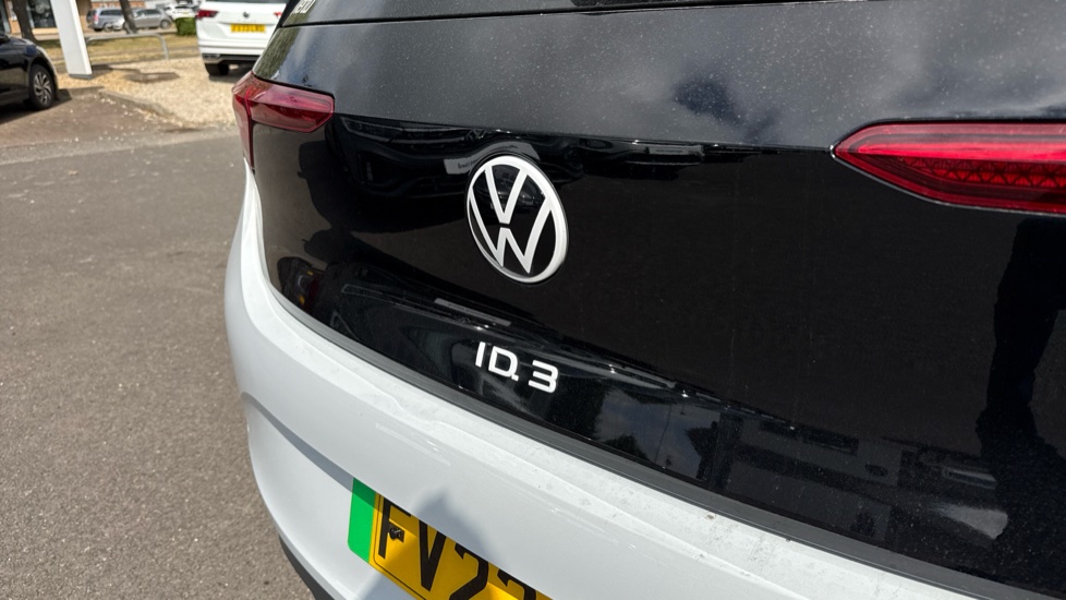 Volkswagen ID.3 150kW Pro Launch Edition 3 58kWh 5dr Auto Electric Hatchback - Image 45