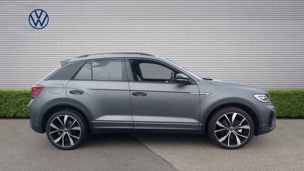 Volkswagen T-Roc 1.5 TSI Black Edition 5dr DSG Petrol Hatchback - Image 4