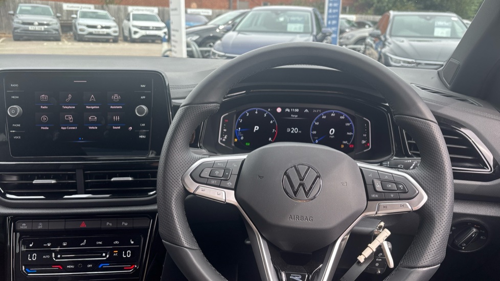 Volkswagen T-Roc 1.5 TSI Black Edition 5dr DSG Petrol Hatchback - Image 10