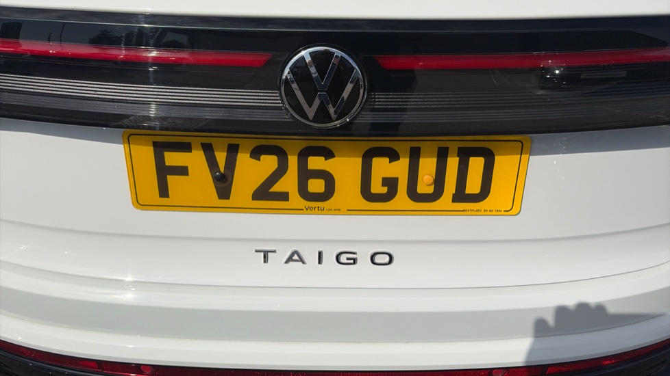 Volkswagen Taigo 1.0 TSI 115 Black Edition 5dr DSG Petrol Hatchback - Image 29