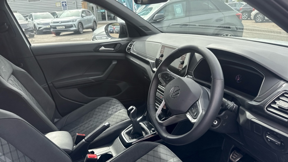 Volkswagen T-Cross 1.0 TSI Black Edition 5dr Petrol Estate - Image 6