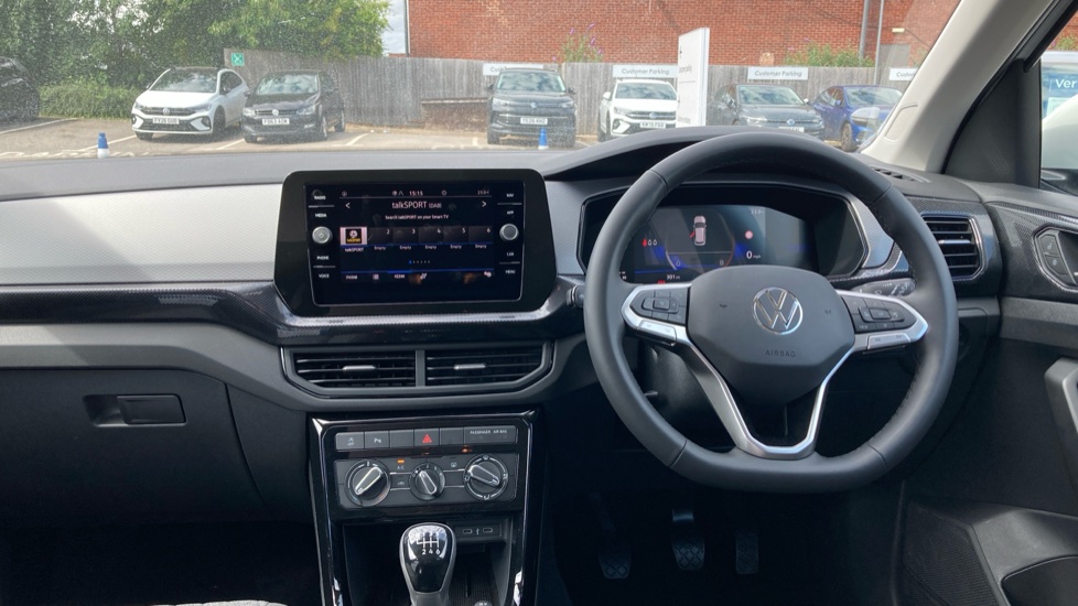 Volkswagen T-Cross 1.0 TSI 115 Match 5dr Petrol Estate - Image 9