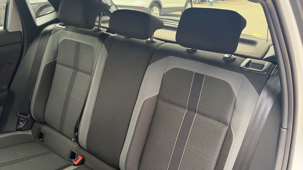 Volkswagen Polo 1.0 TSI Edition 50 5dr Petrol Hatchback - Image 16