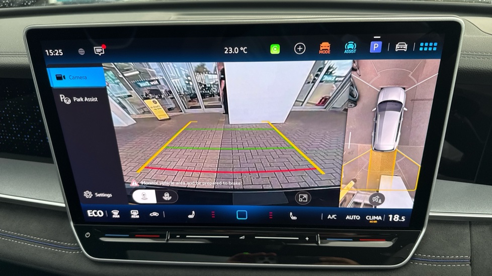 Volkswagen Tayron 1.5 TSI eHybrid R-Line 5dr DSG6 Estate - Image 22