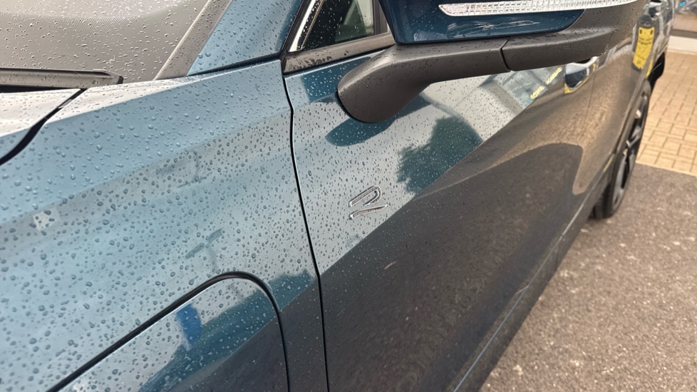 Volkswagen Tayron 1.5 TSI eHybrid R-Line 5dr DSG6 Estate - Image 44