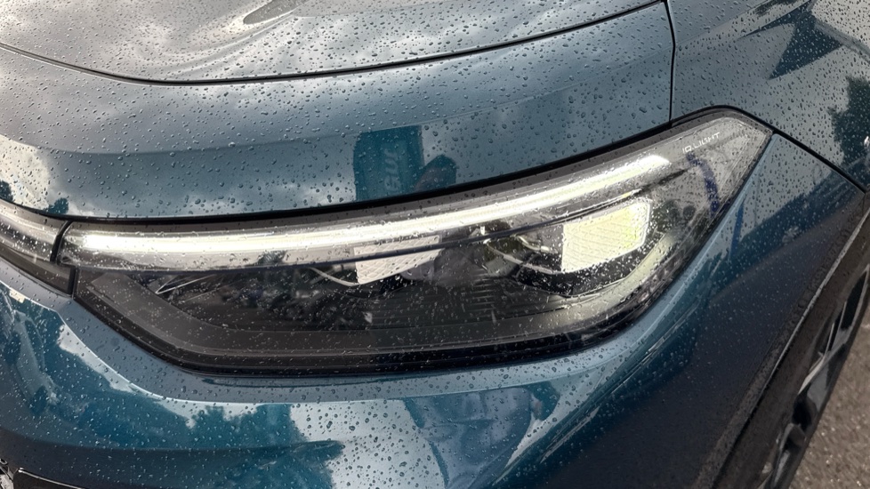 Volkswagen Tayron 1.5 TSI eHybrid R-Line 5dr DSG6 Estate - Image 45