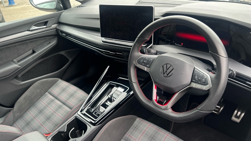 Volkswagen Golf 2.0 TSI 265 GTI 5dr DSG Petrol Hatchback - Image 6