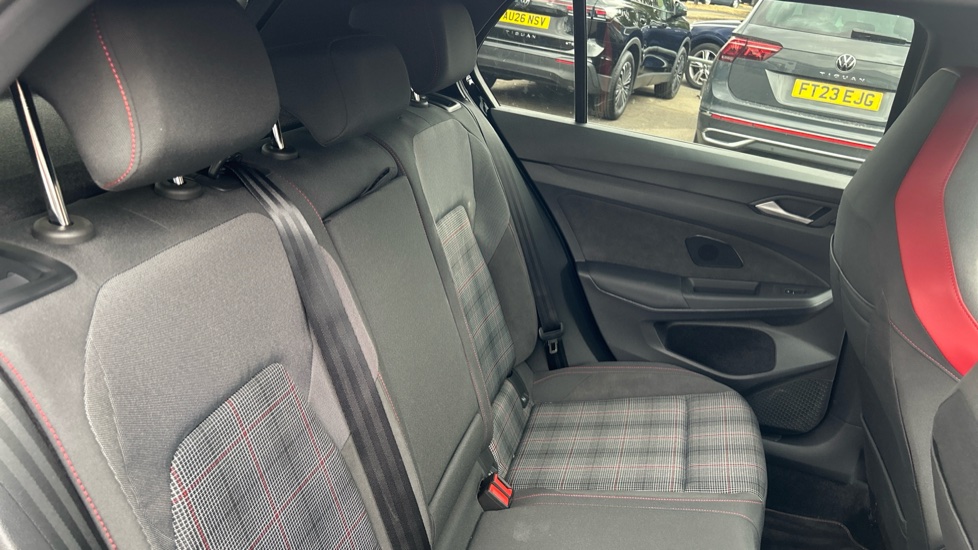 Volkswagen Golf 2.0 TSI 265 GTI 5dr DSG Petrol Hatchback - Image 16