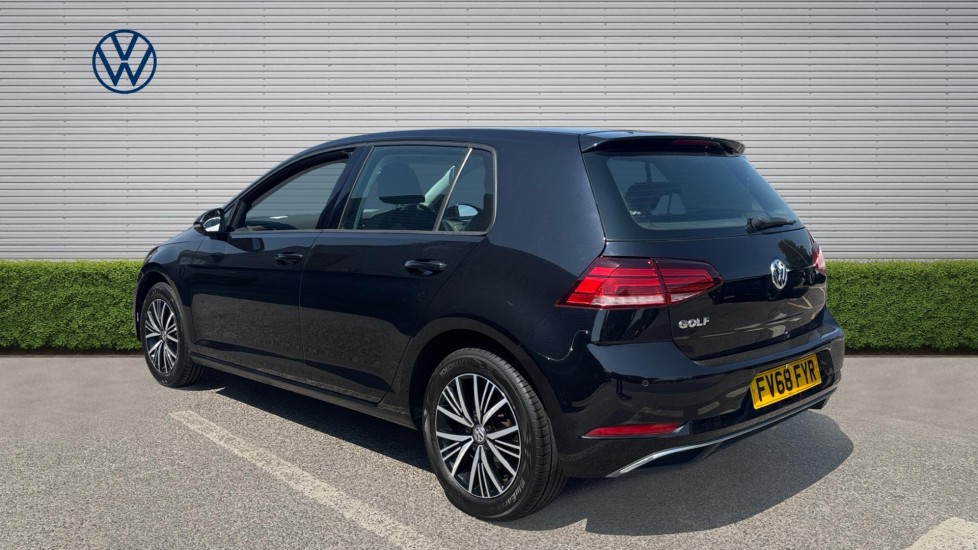 Volkswagen Golf 1.5 TSI EVO 150 SE [Nav] 5dr Petrol Hatchback - Image 3