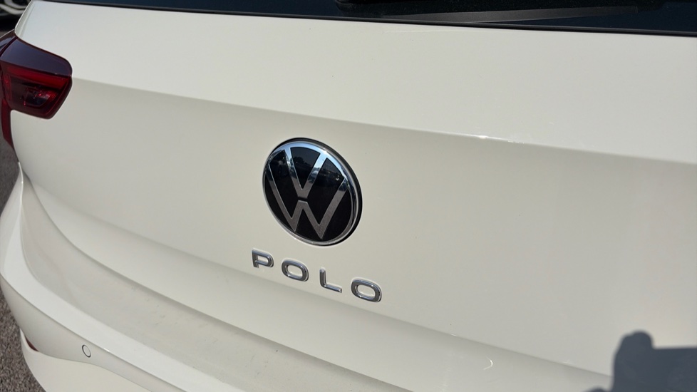 Volkswagen Polo 1.0 TSI Life 5dr Petrol Hatchback - Image 21