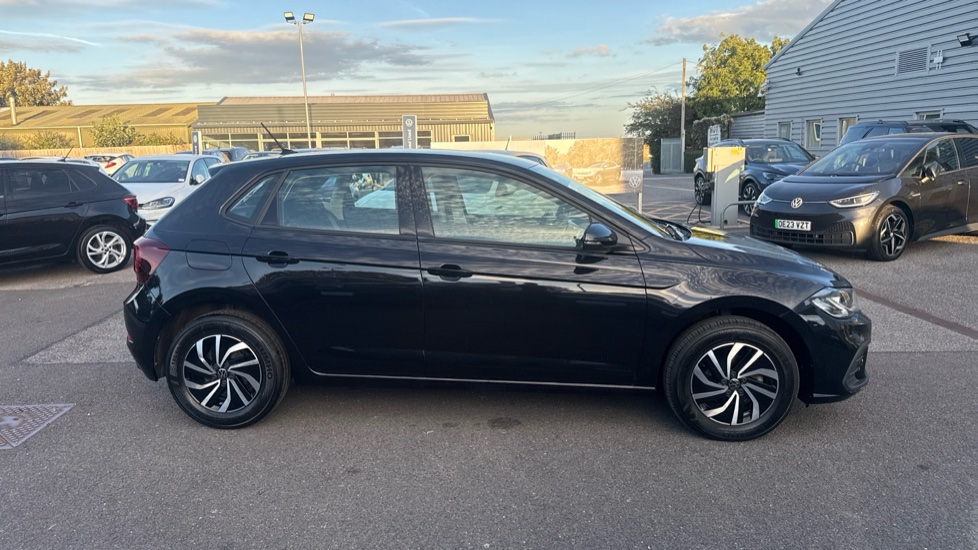 Volkswagen Polo 1.0 TSI Life 5dr DSG Petrol Hatchback - Image 21