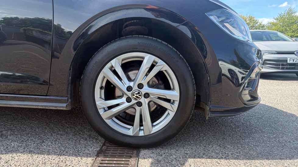 Volkswagen Polo 1.0 TSI R-Line 5dr Petrol Hatchback - Image 5