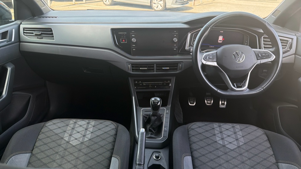 Volkswagen Polo 1.0 TSI R-Line 5dr Petrol Hatchback - Image 9