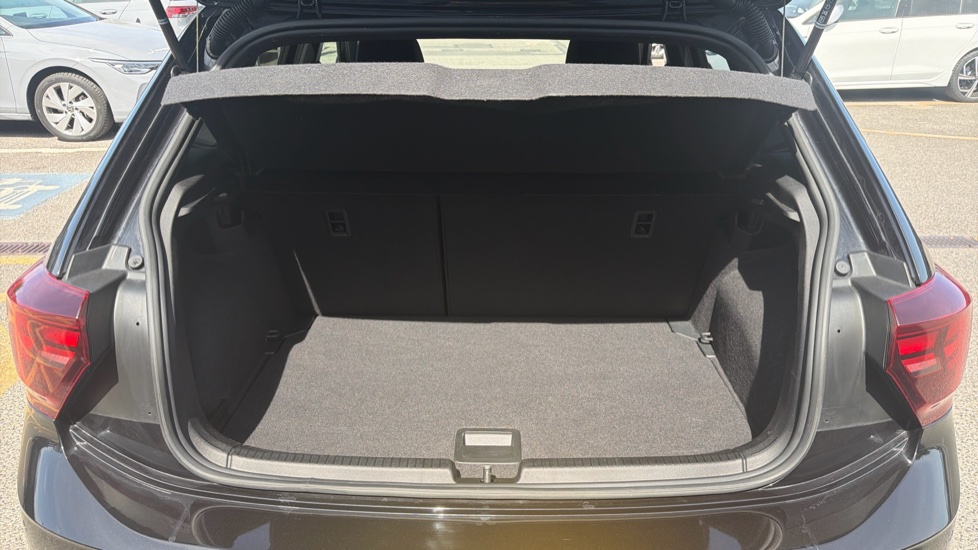 Volkswagen Polo 1.0 TSI R-Line 5dr Petrol Hatchback - Image 20