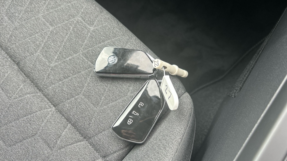 Volkswagen Golf 2.0 TDI Match 5dr Diesel Hatchback - Image 34
