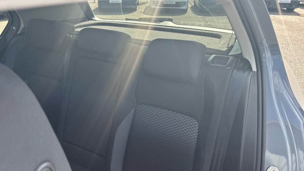 Volkswagen Golf 1.5 TSI 150 Active 5dr Petrol Hatchback - Image 16