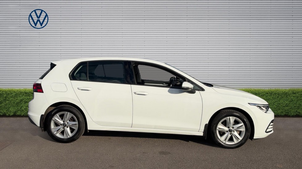 Volkswagen Golf 2.0 TDI Life 5dr DSG Diesel Hatchback - Image 4