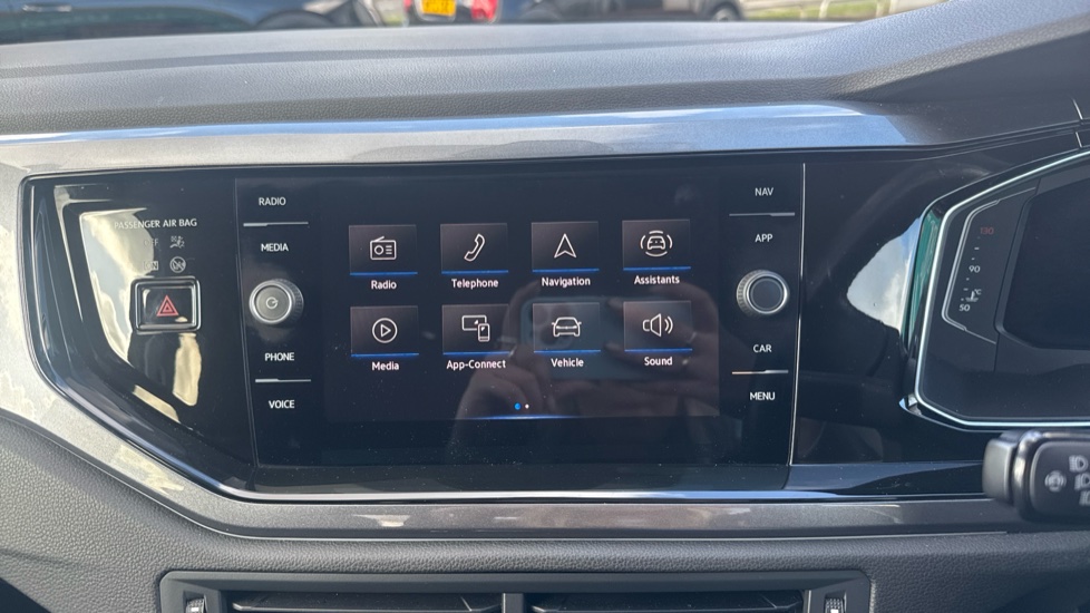 Volkswagen Taigo 1.0 TSI 110 Style 5dr Petrol Hatchback - Image 21