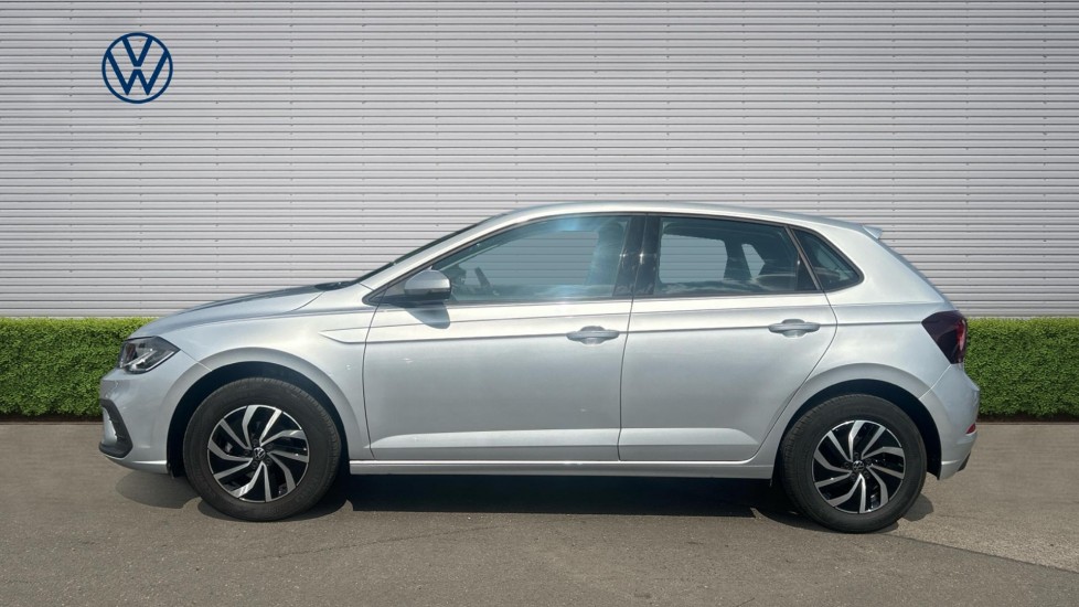Volkswagen Polo 1.0 TSI Life 5dr Petrol Hatchback - Image 4