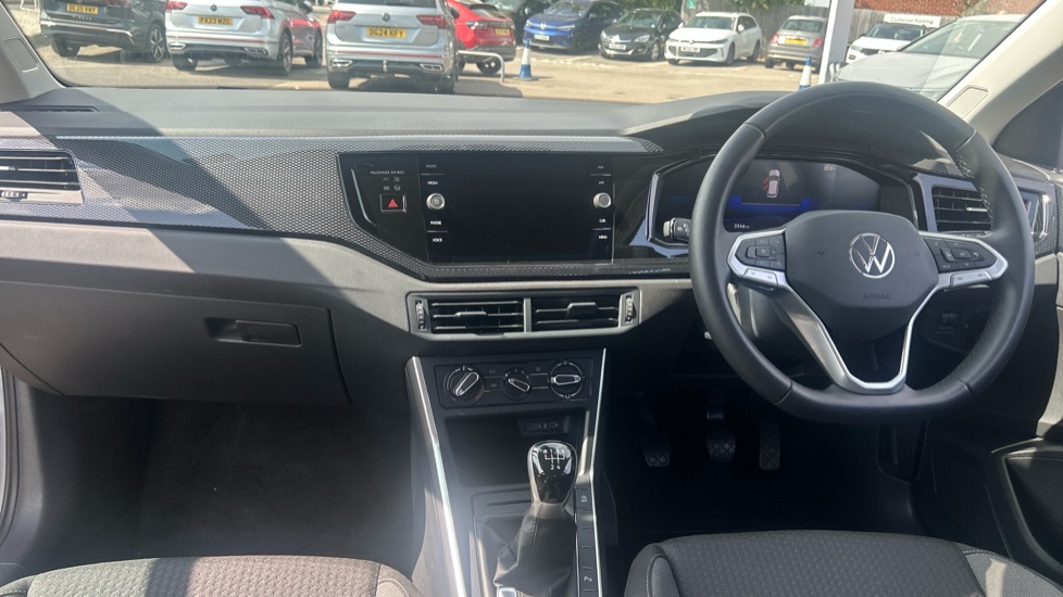 Volkswagen Polo 1.0 TSI Life 5dr Petrol Hatchback - Image 9