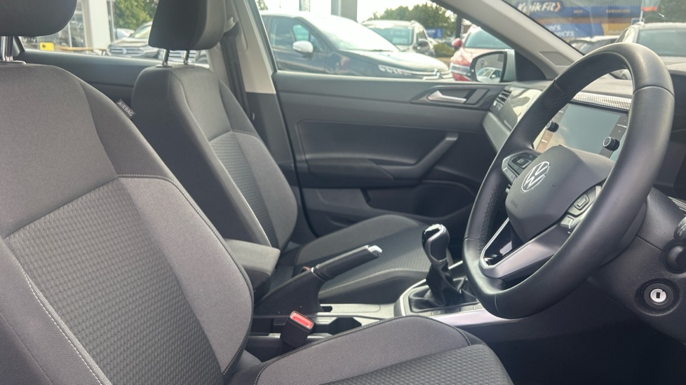 Volkswagen Polo 1.0 TSI Life 5dr Petrol Hatchback - Image 15