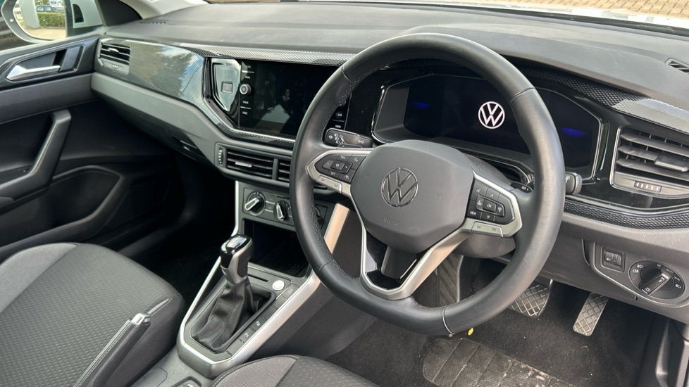 Volkswagen Taigo 1.0 TSI 115 Match 5dr DSG Petrol Hatchback - Image 6