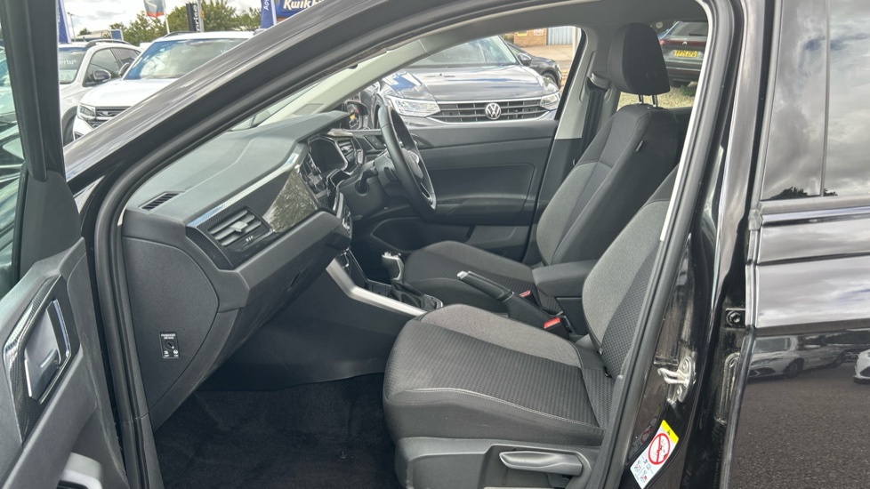 Volkswagen Polo 1.0 TSI Match 5dr DSG Petrol Hatchback - Image 29