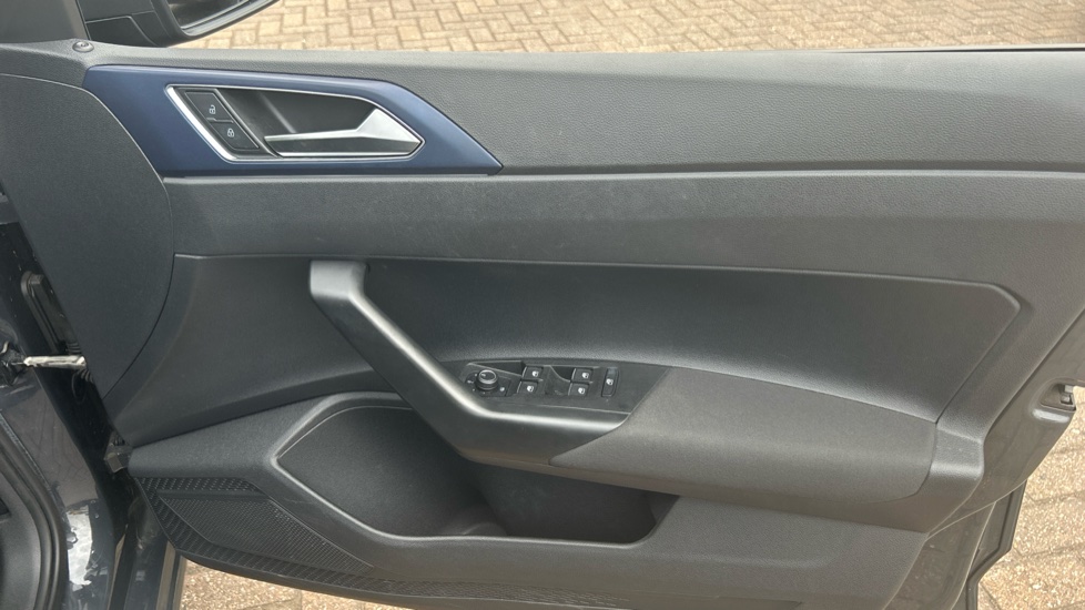Volkswagen Polo 1.0 EVO 80 United 5dr Petrol Hatchback - Image 19