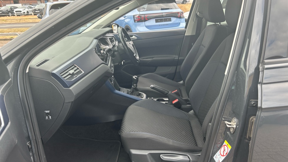 Volkswagen Polo 1.0 EVO 80 United 5dr Petrol Hatchback - Image 28