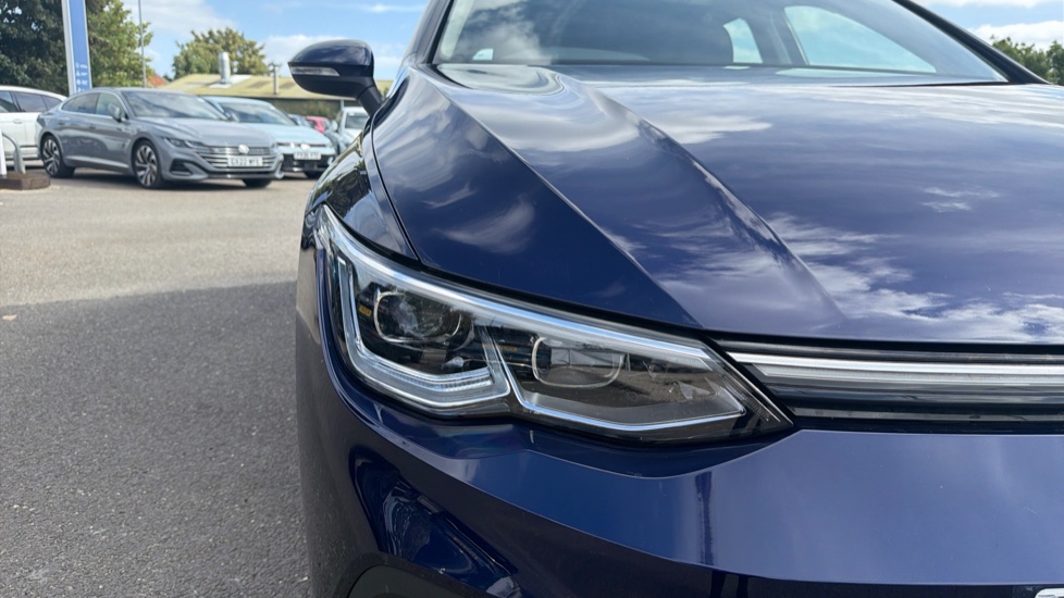 Volkswagen Golf 1.5 TSI Style 5dr Petrol Hatchback - Image 38
