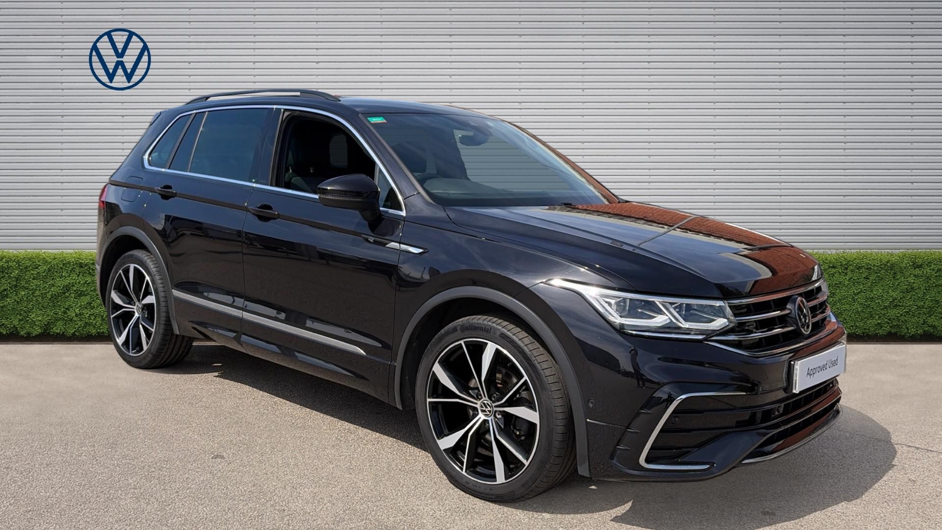 Volkswagen Tiguan dealer public-web source image