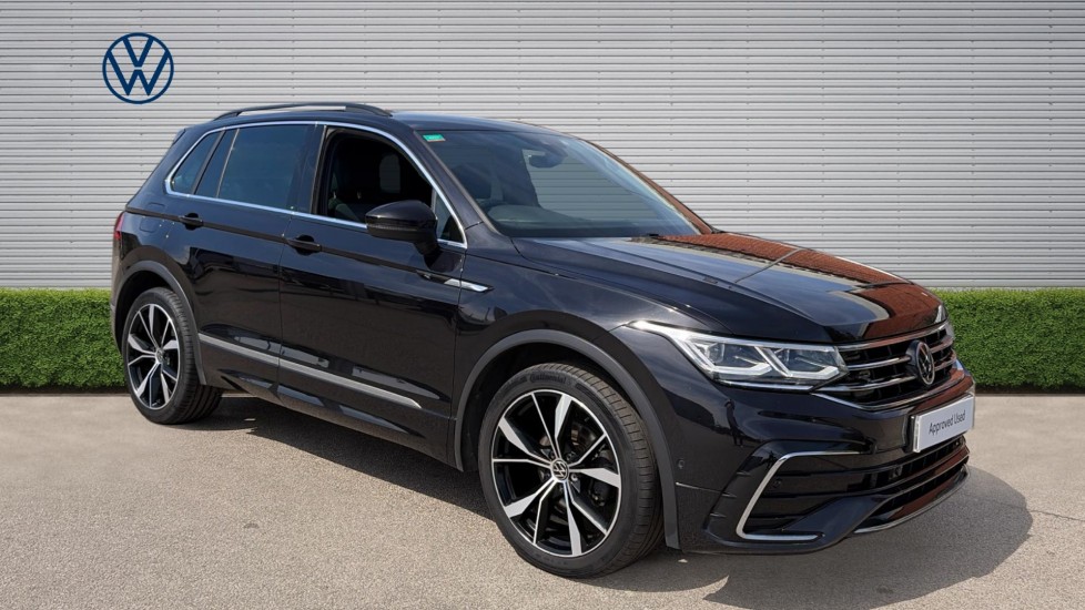 Volkswagen Tiguan 2.0 TDI R-Line 5dr DSG Diesel Estate - Image 1