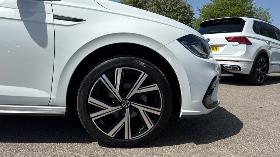 Volkswagen Polo 1.0 TSI R-Line 5dr Petrol Hatchback - Image 5