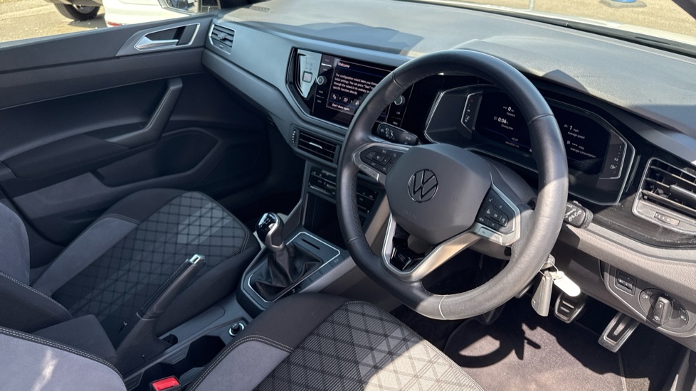 Volkswagen Polo 1.0 TSI R-Line 5dr Petrol Hatchback - Image 6