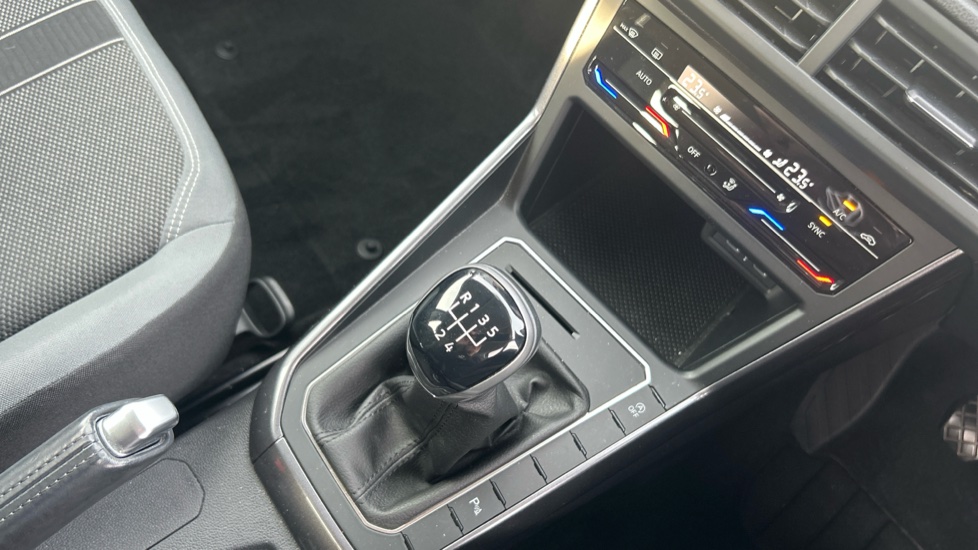 Volkswagen Polo 1.0 TSI Style 5dr Petrol Hatchback - Image 14