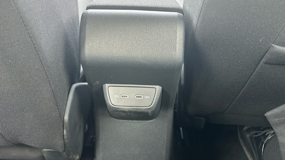 Volkswagen Polo 1.0 TSI Style 5dr Petrol Hatchback - Image 34