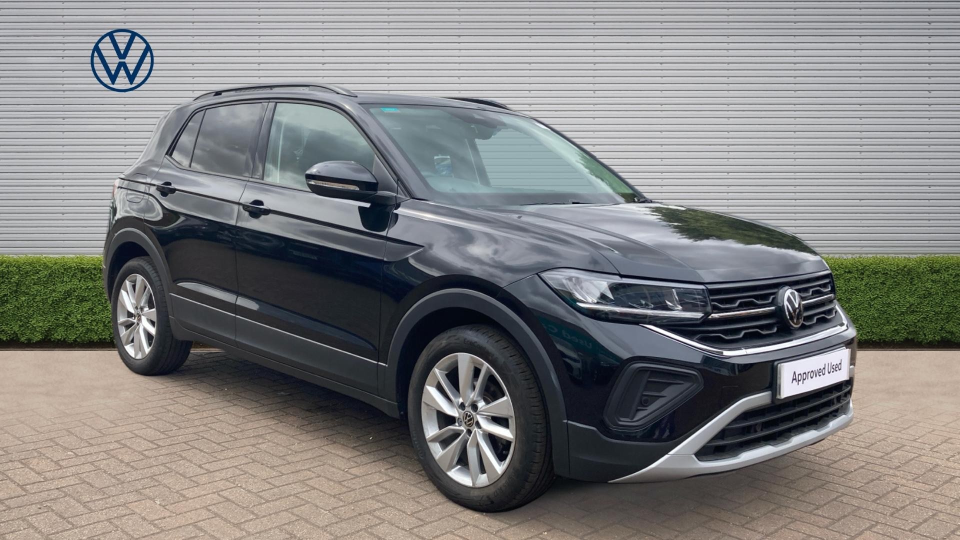 Volkswagen T-cross listing photo