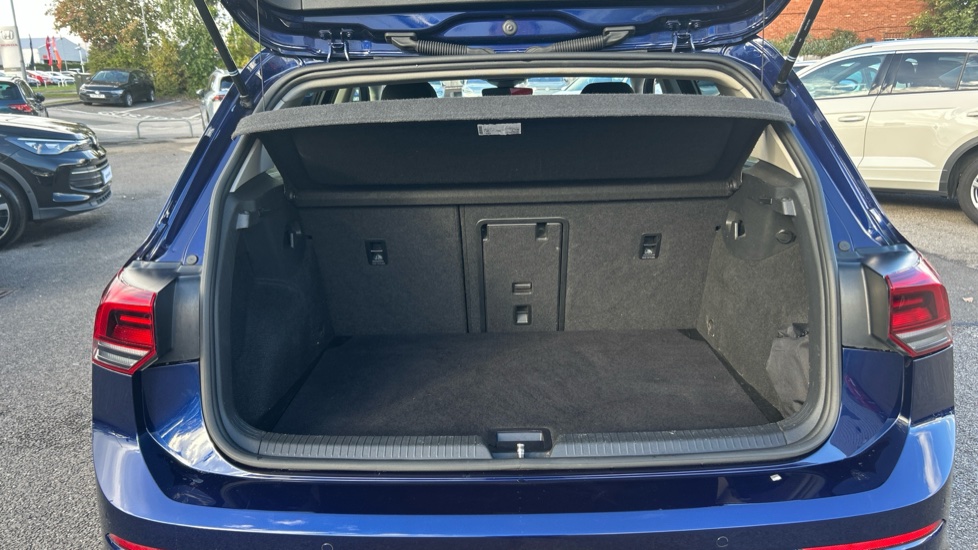 Volkswagen Golf 1.5 TSI 150 Style Edition 5dr Petrol Hatchback - Image 20