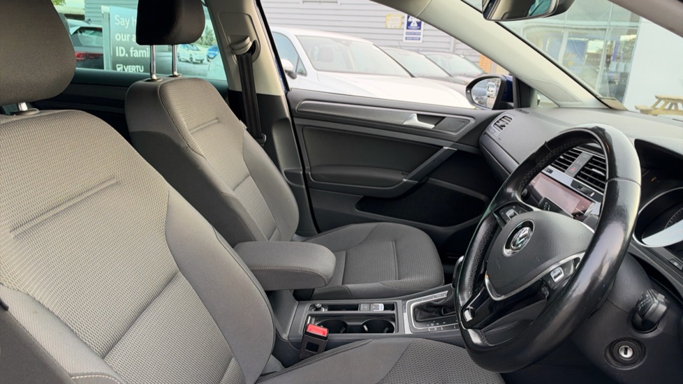 Volkswagen Golf 1.5 TSI EVO 150 Match Edition 5dr DSG Petrol Hatchback - Image 15
