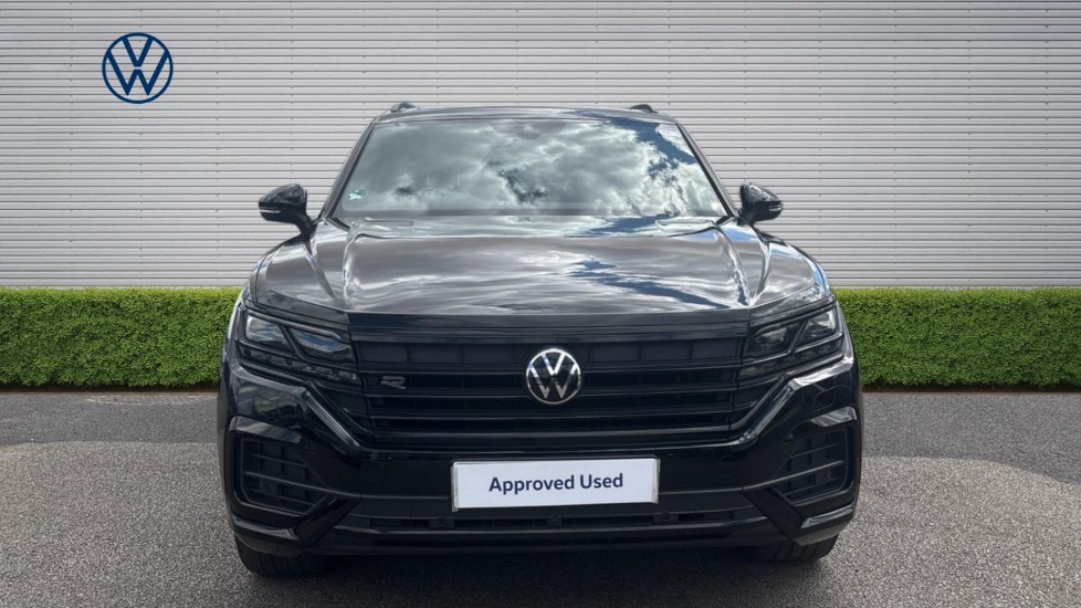 Volkswagen Touareg 3.0 V6 TDI 4Motion Black Edition 5dr Tip Auto Diesel Estate - Image 7